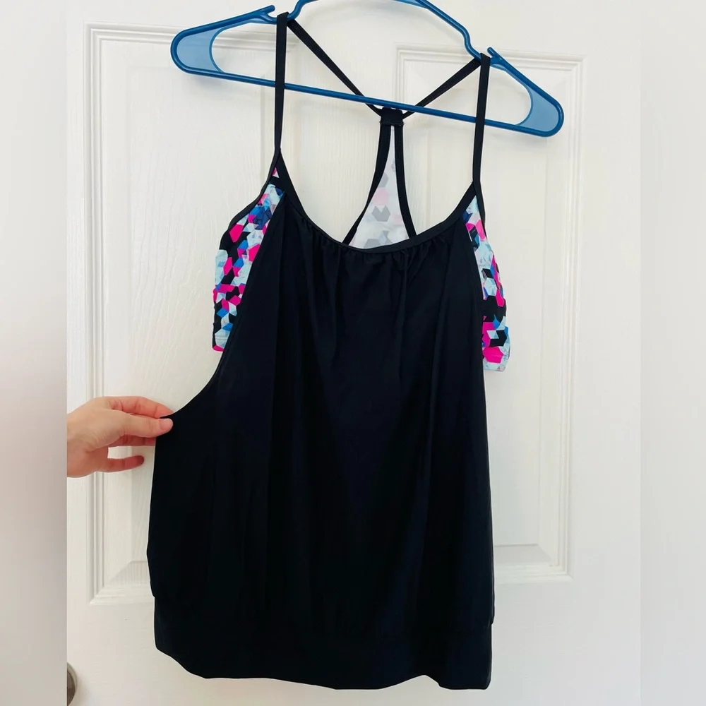 Speedo Tankini top (L) - Picture 3 of 11